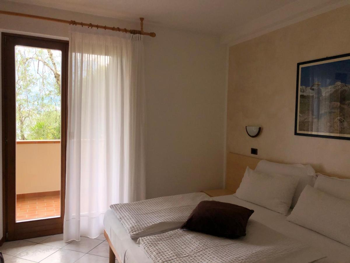 B&B Casa Benamati By Kelly Malcesine Luaran gambar