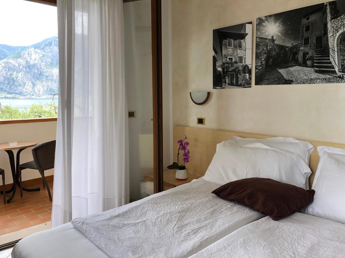 B&B Casa Benamati By Kelly Malcesine Luaran gambar