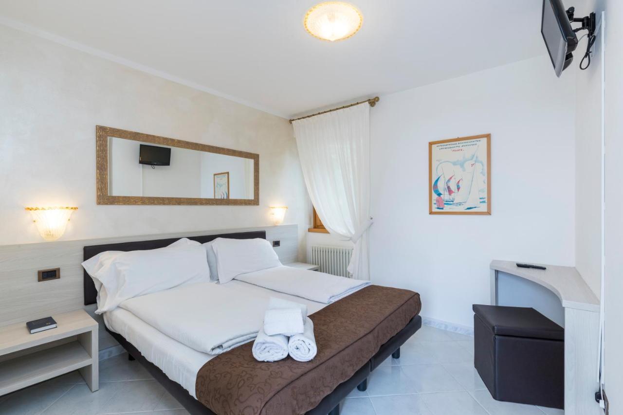 B&B Casa Benamati By Kelly Malcesine Luaran gambar
