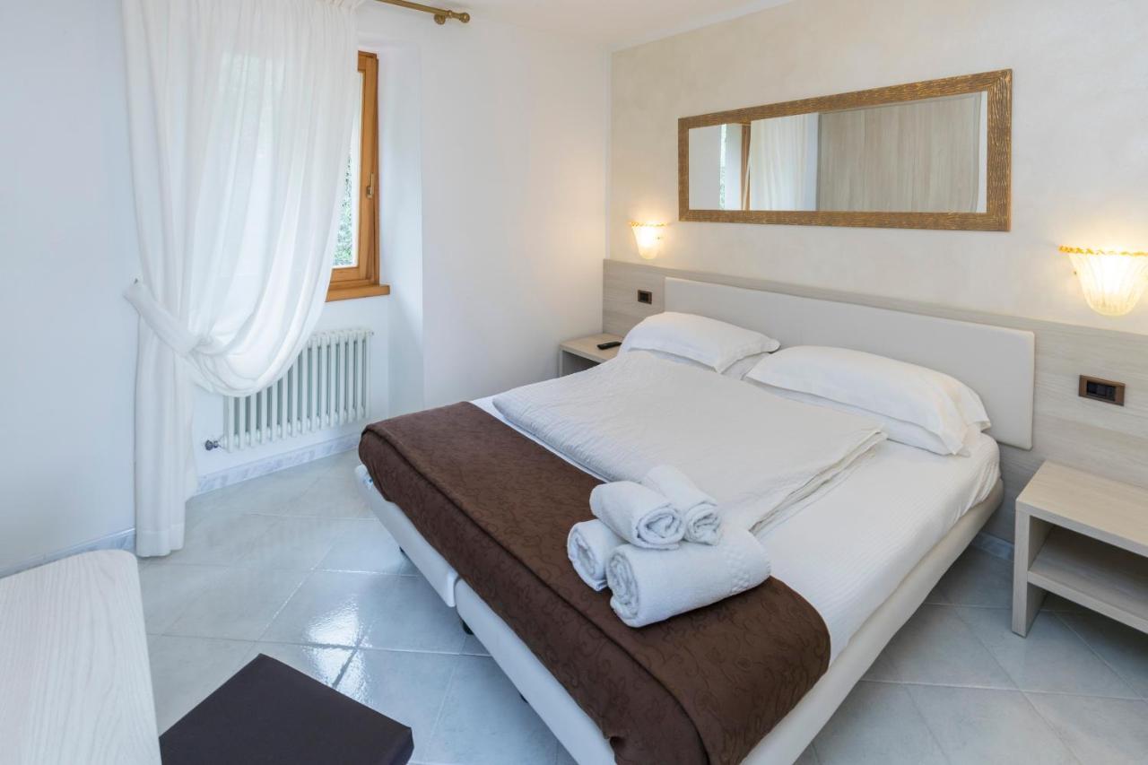 B&B Casa Benamati By Kelly Malcesine Luaran gambar
