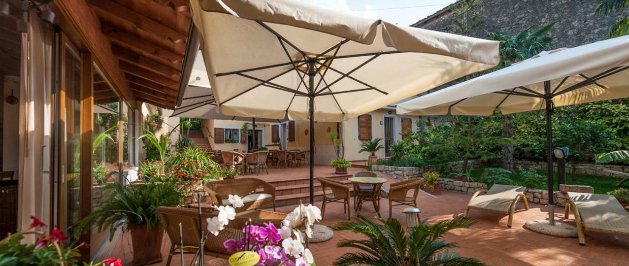 B&B Casa Benamati By Kelly Malcesine Luaran gambar